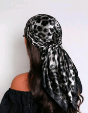 Load image into Gallery viewer, Satin Hair Scarf
