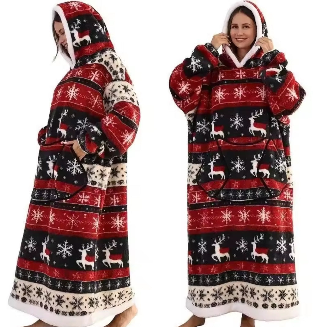 Reindeer & Snowflakes Hooded Christmas Blanket