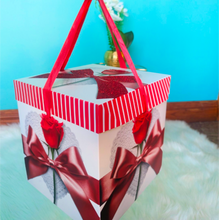 Load image into Gallery viewer, Red Rose Gift Box (Empty)
